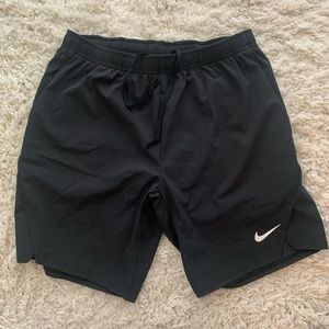 ‼️ BRAND NEW Nike athletic shorts ‼️
